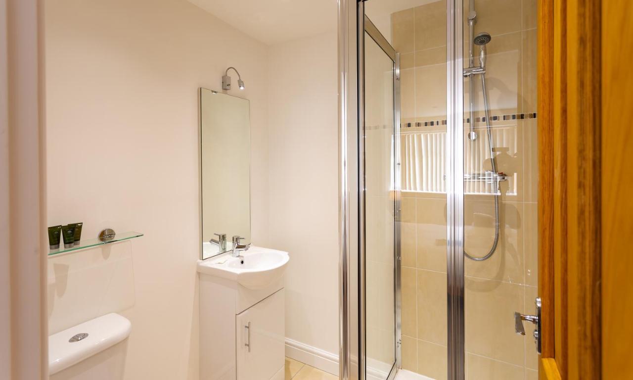 Tewitfield Marina Apartamento *